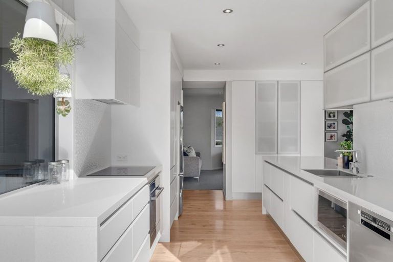 Photo of property in 62 Evelyn Road, Cockle Bay, Auckland, 2014