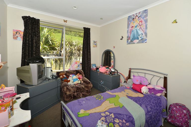 Photo of property in 370 Lowe Road, Hikurangi, 0181