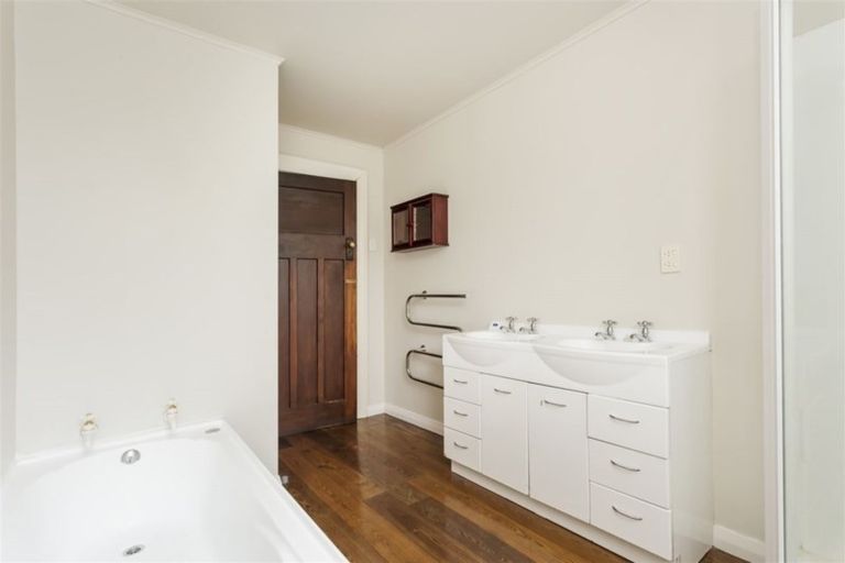 Photo of property in 61 Wesley Street, South Dunedin, Dunedin, 9012