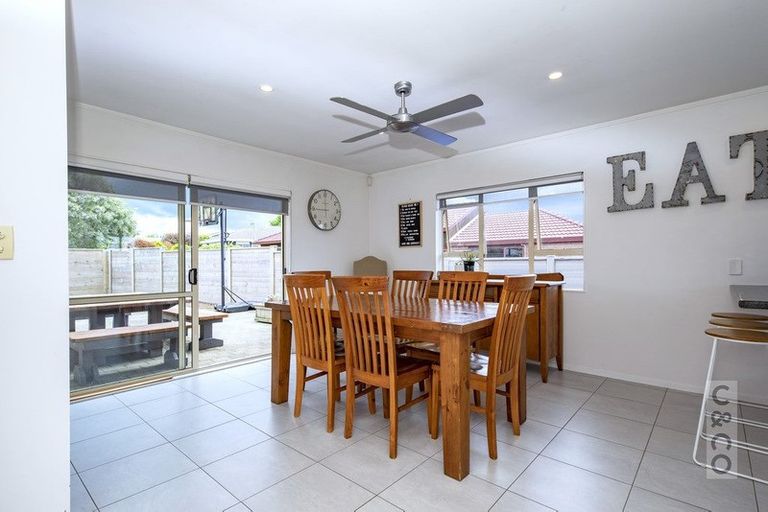 Photo of property in 19 Merlot Heights, Huapai, Kumeu, 0810