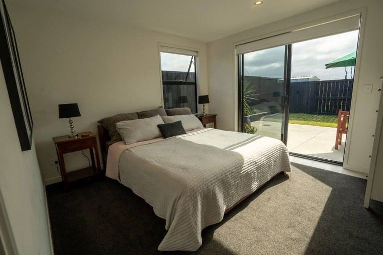 Photo of property in 35 Taioma Close, Papamoa, 3118