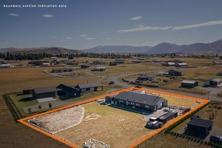 Photo of property in 1 Tussock Crescent, Twizel, 7901
