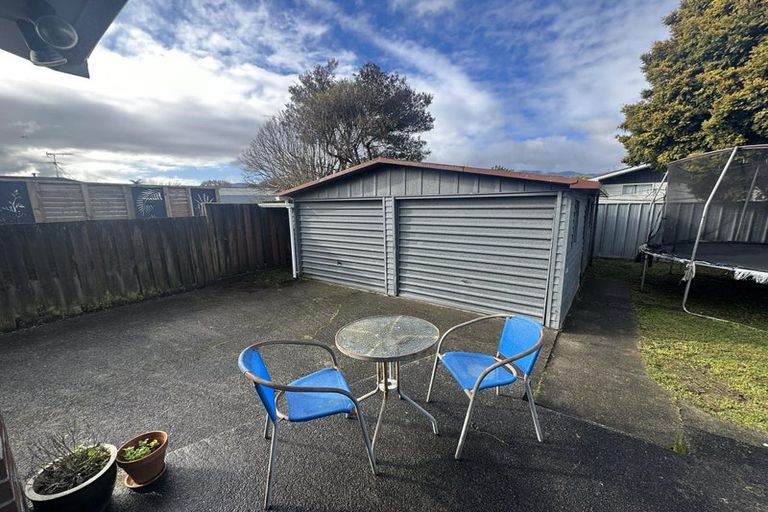 Photo of property in 75 Pasadena Crescent, Totara Park, Upper Hutt, 5018