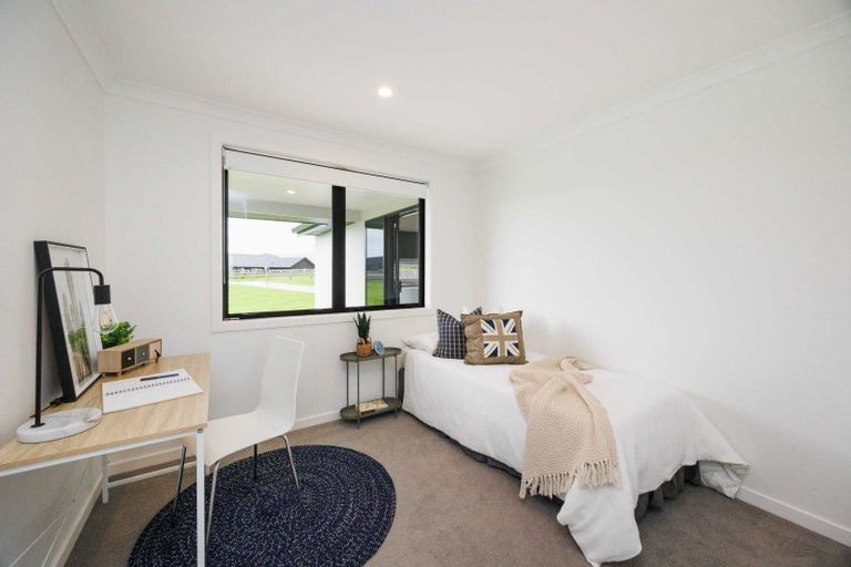 Photo of property in 132 Kingsdale Park Drive, Aokautere, Palmerston North, 4471
