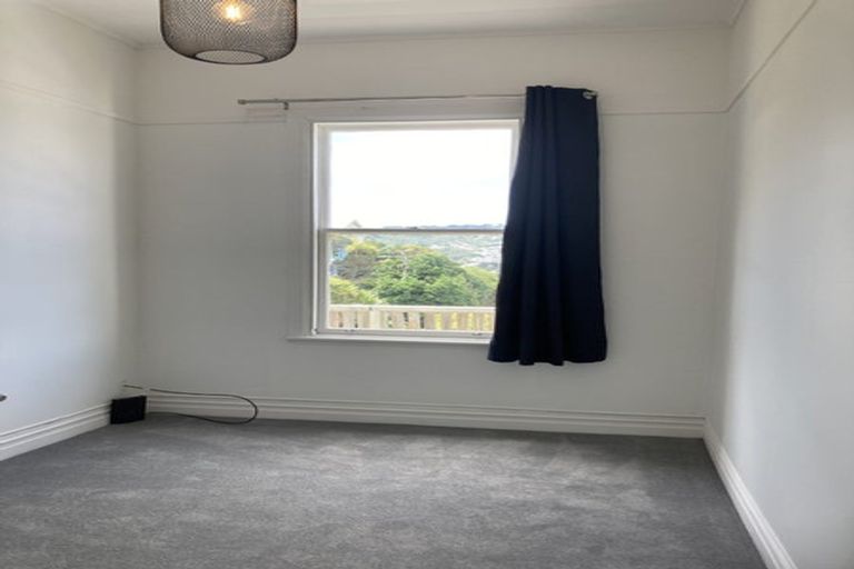 Photo of property in 77 Duncan Terrace, Kilbirnie, Wellington, 6022