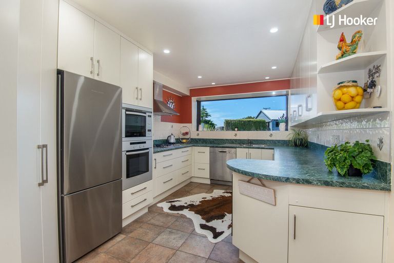 Photo of property in 135 Chain Hills Road, Chain Hills, Dunedin, 9076