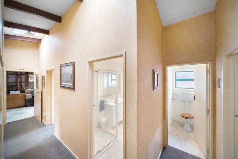 Photo of property in 2 Thomson Street, Arrowtown, 9302