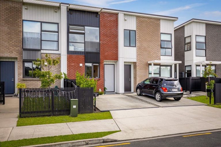 Photo of property in 19b O'meara Street, Swanson, Auckland, 0614