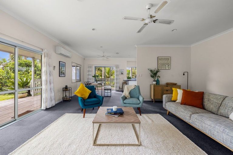 Photo of property in 33a Skudders Beach Road, Kerikeri, 0294