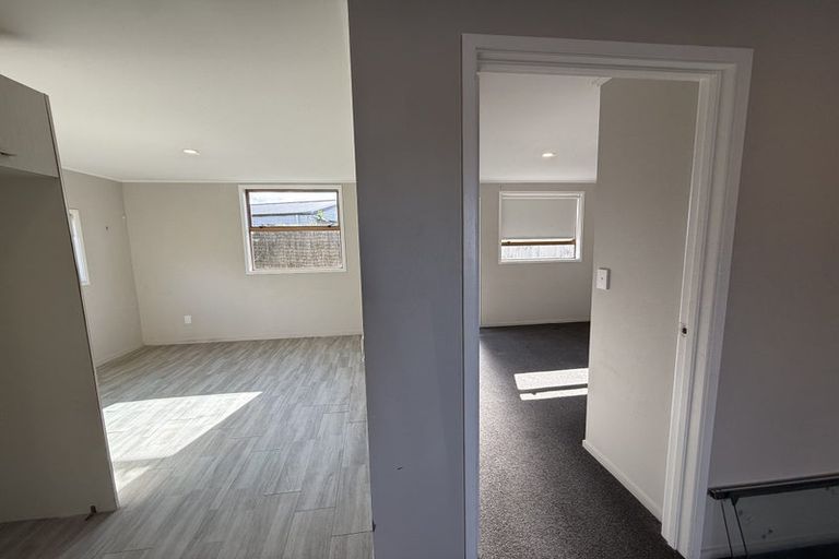 Photo of property in 4 Stella Place, Manurewa, Auckland, 2102