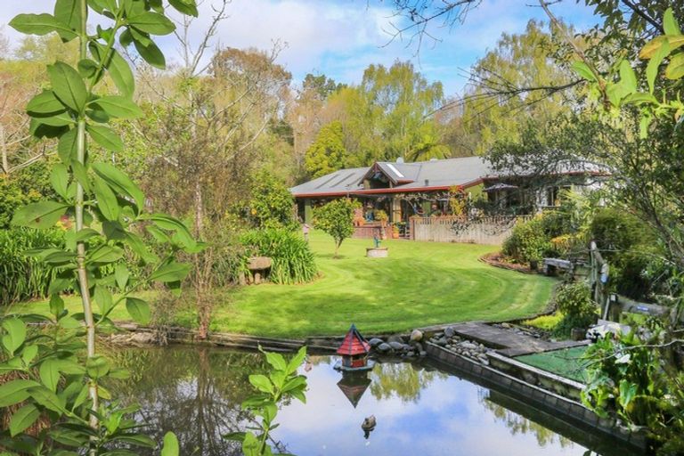 Photo of property in 33 Durie Vale Road, Durie Hill, Whanganui, 4500