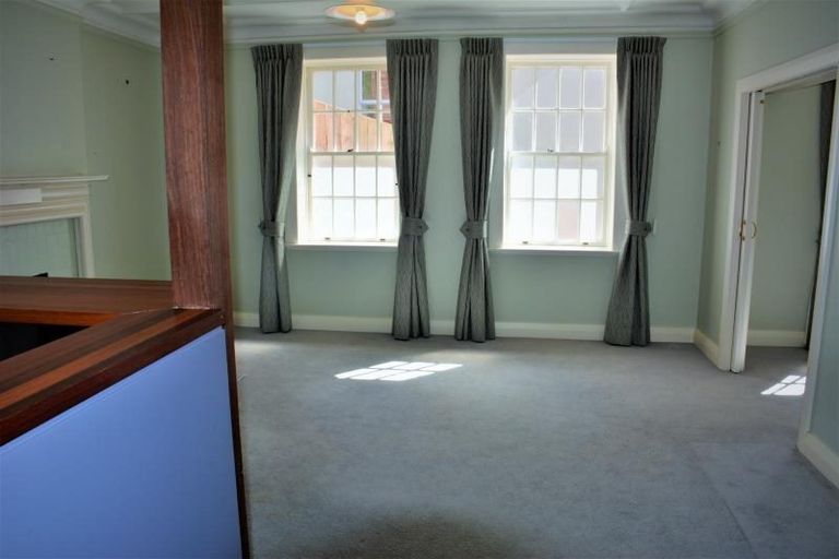 Photo of property in 2/17 Oriental Terrace, Oriental Bay, Wellington, 6011