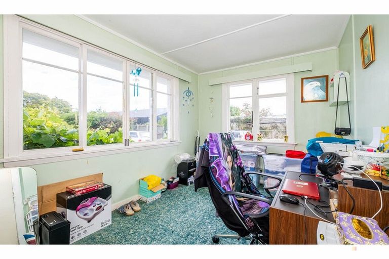 Photo of property in 52 Opie Street, Waimate, 7924