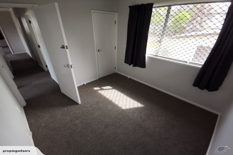 Photo of property in 18 Newham Place, Henderson, Auckland, 0612