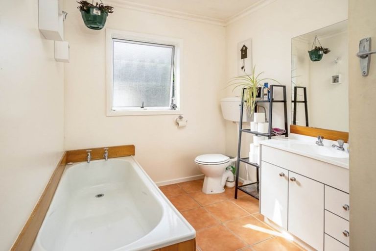 Photo of property in 2/3a Suter Street, Stoke, Nelson, 7011