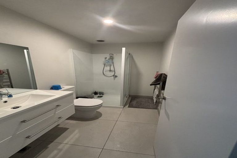 Photo of property in 4/45 Heywood Terrace, Richmond, Christchurch, 8013