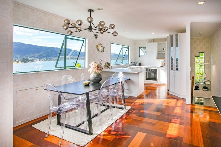 Photo of property in 23 Pine Grove, Tairua, 3508