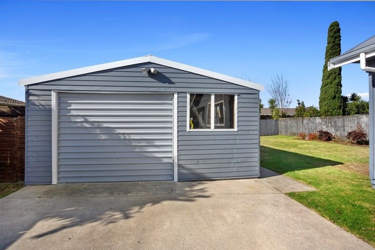 Photo of property in 12 Heron Crescent, Katikati, 3129