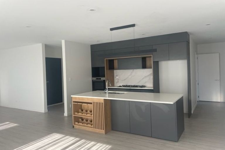 Photo of property in 14 Cutfield Lane, Kumeu, 0810