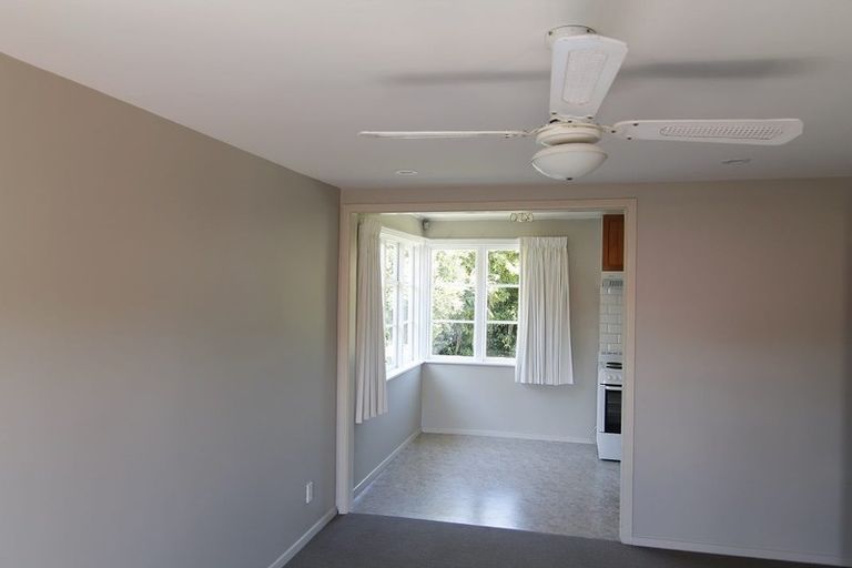 Photo of property in 45 Pitcairn Crescent, Bryndwr, Christchurch, 8053