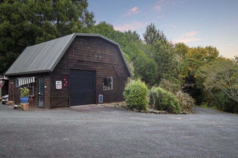Photo of property in 1549e Great South Road, Ramarama, Drury, 2579