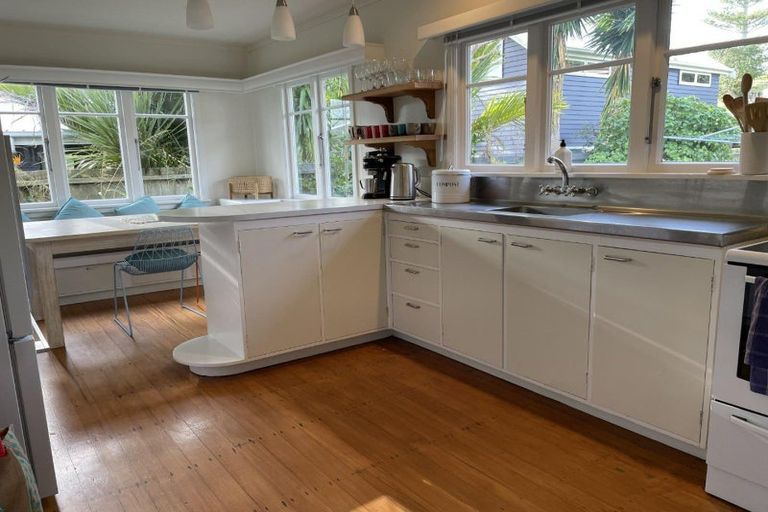 Photo of property in 2349 Whangarei Heads Road, Whangarei Heads, Whangarei, 0174