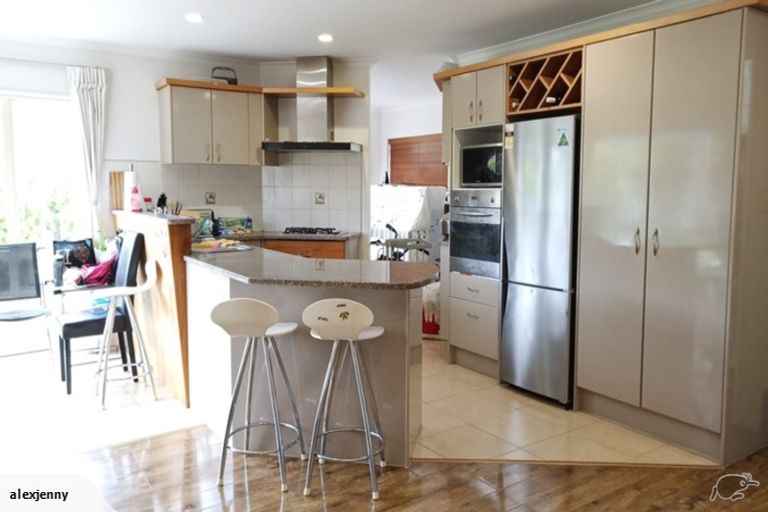 Photo of property in 59 Redcastle Drive, East Tamaki, Auckland, 2013