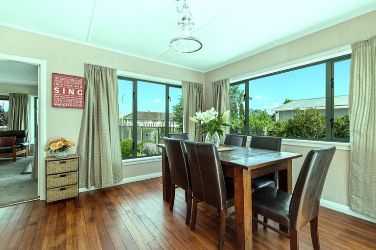 Photo of property in 24 Studholme Street, Morrinsville, 3300