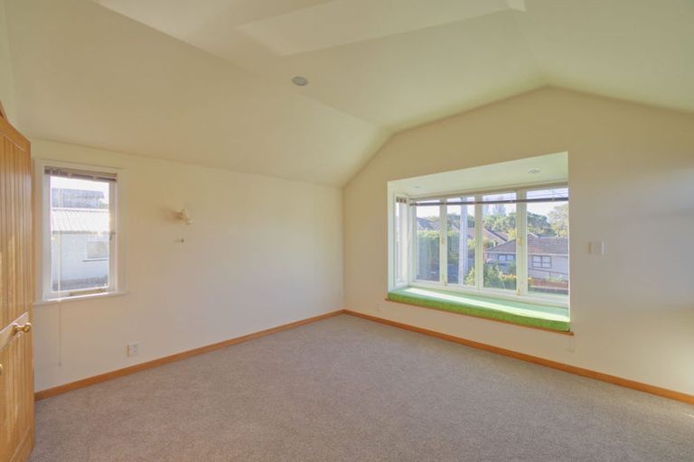 Photo of property in 20a Coronation Street, Belmont, Auckland, 0622