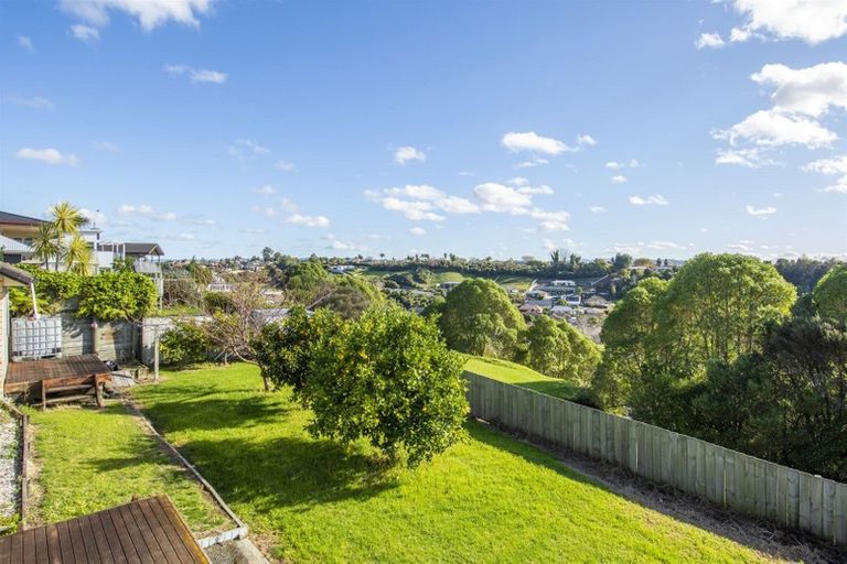 Photo of property in 34 Danny Place, Pyes Pa, Tauranga, 3112