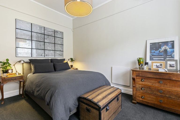 Photo of property in 84 Glenmore Street, Northland, Wellington, 6012