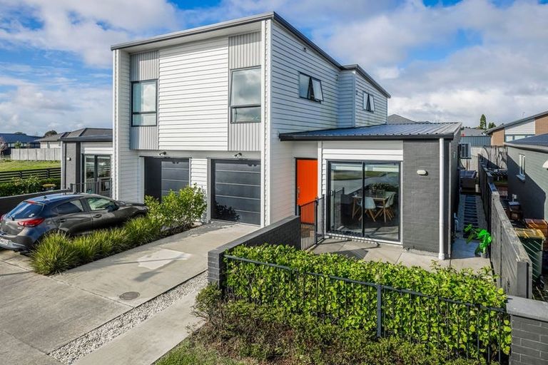 Photo of property in 14 Park Chester Road, Pukekohe, 2120