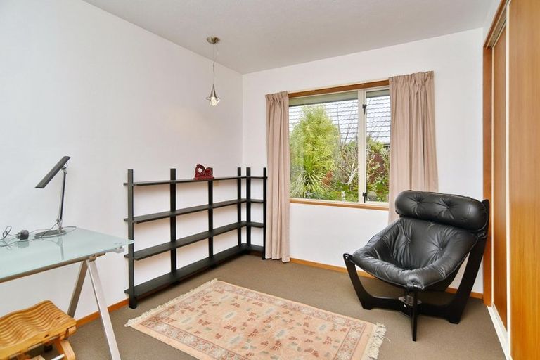 Photo of property in 7 Willoughby Lane, Parklands, Christchurch, 8083