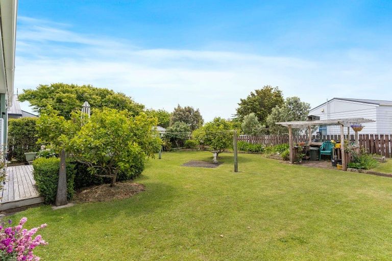 Photo of property in 210 Chartwell Avenue, Whangamata, 3620