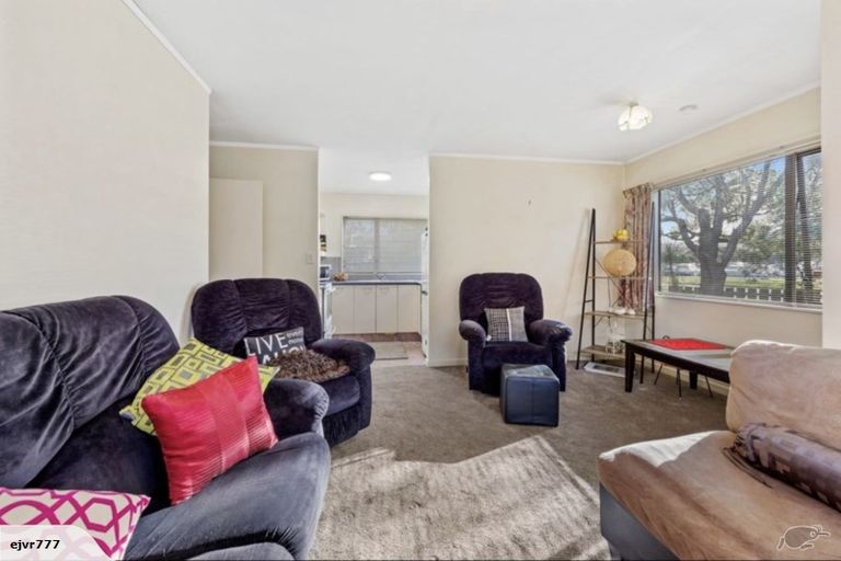 Photo of property in 3/20 Cressy Street, Waterloo, Lower Hutt, 5011