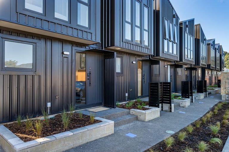 Photo of property in 1/24 Fitzherbert Road, Wainuiomata, Lower Hutt, 5014