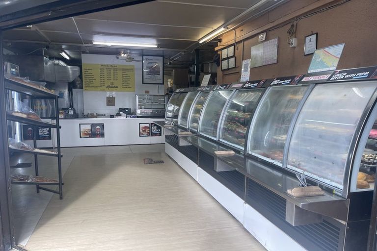 Photo of property in 3/554 Papamoa Beach Road, Papamoa Beach, Papamoa, 3118