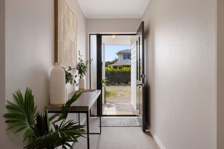 Photo of property in 22 Wells Avenue, Mount Maunganui, 3116