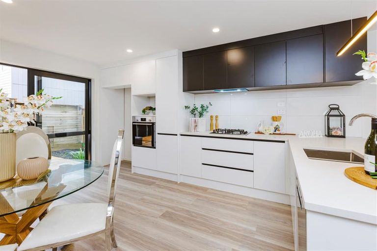 Photo of property in 43b Nelson Street, Howick, Auckland, 2014