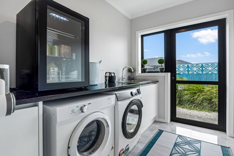 Photo of property in 13/15 Onukutara Place, Huntington, Hamilton, 3281