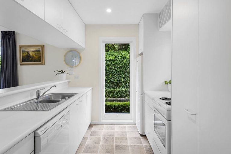 Photo of property in 2/9a Fulton Avenue, Merivale, Christchurch, 8014