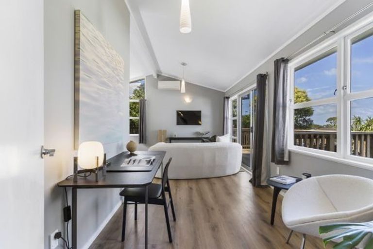 Photo of property in 24 Swainston Road, Saint Johns, Auckland, 1072