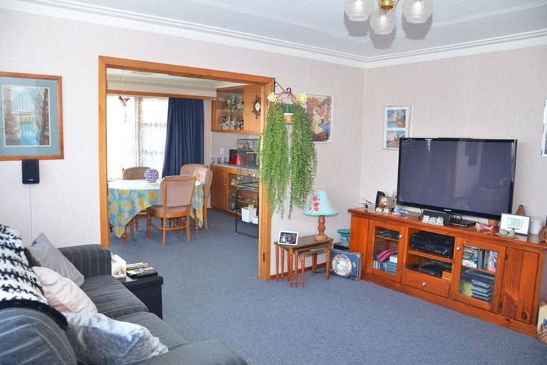 Photo of property in 23 Lowestoft Street, Balclutha, 9230