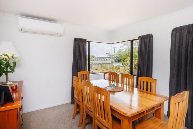 Photo of property in 12 Humber Street, Rongotea, 4476