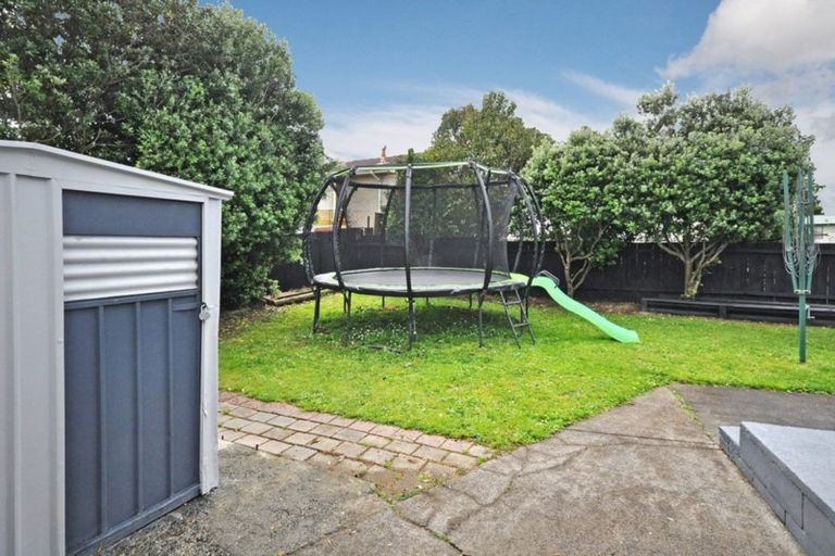 Photo of property in 3 Percival Street, Manurewa, Auckland, 2102