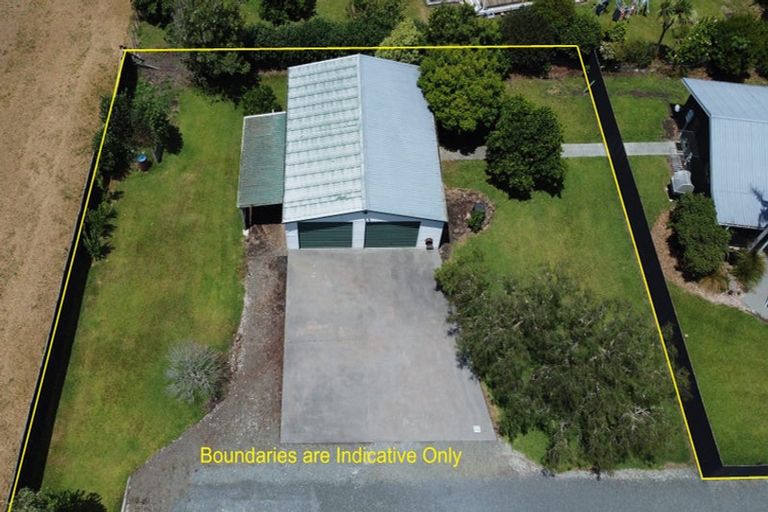 Photo of property in 23a South Road, Waipu, 0510