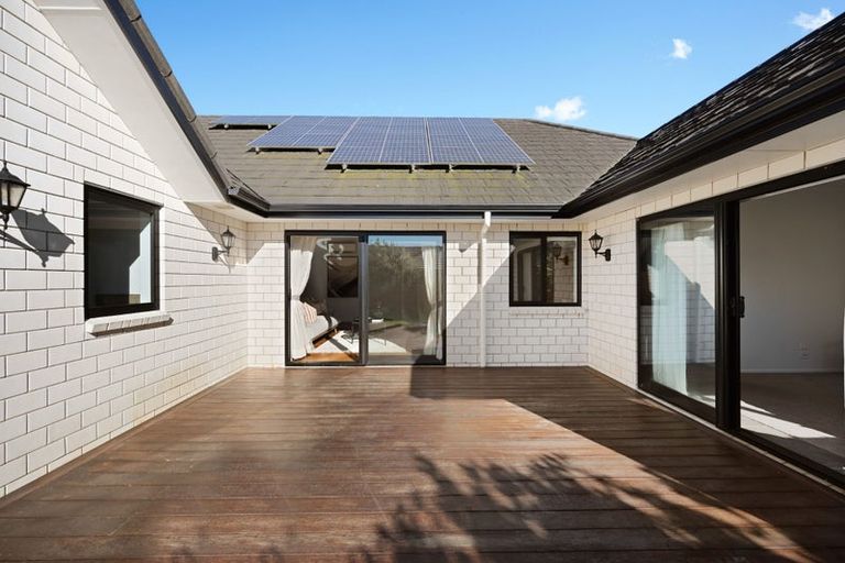 Photo of property in 7 Waikaka Place, Rototuna North, Hamilton, 3210