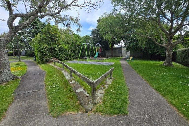 Photo of property in 24 Orr Crescent, Hutt Central, Lower Hutt, 5011