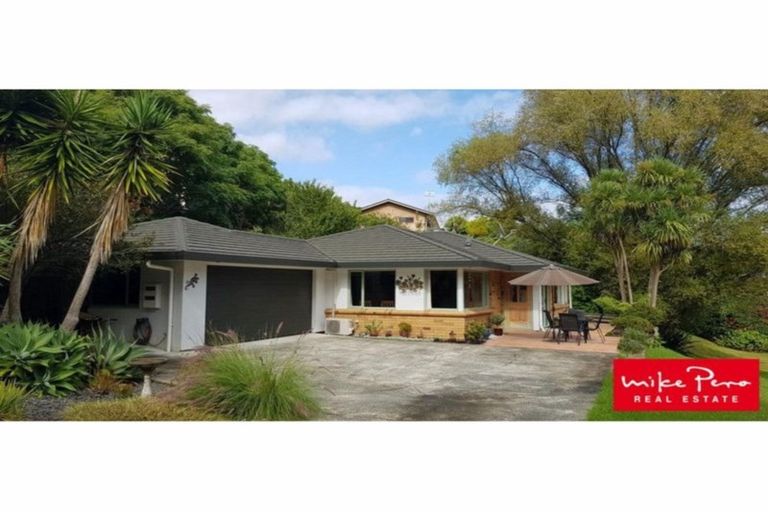 Photo of property in 13 Ngahere Drive, Horahora, Whangarei, 0110