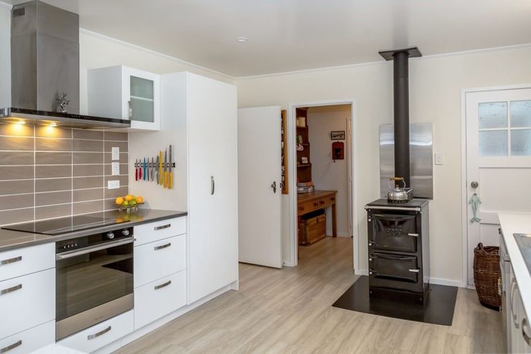 Photo of property in 26 Wakefield Street, Featherston, 5710